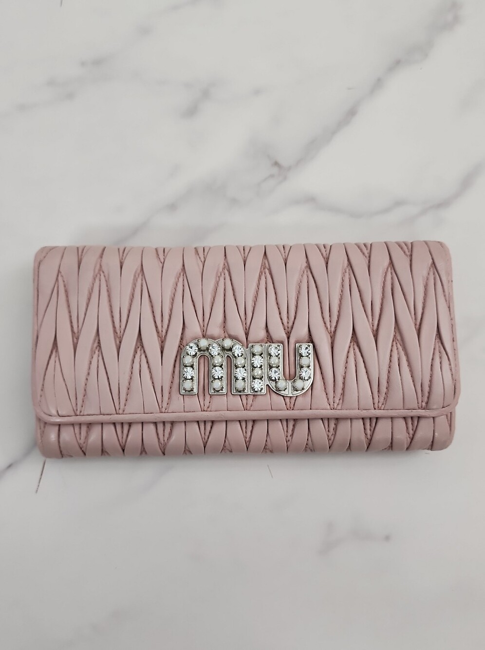 Authentic Light Pink Matelasse Leather Miu Miu Long Bifold Wallet - Picture 12 of 12